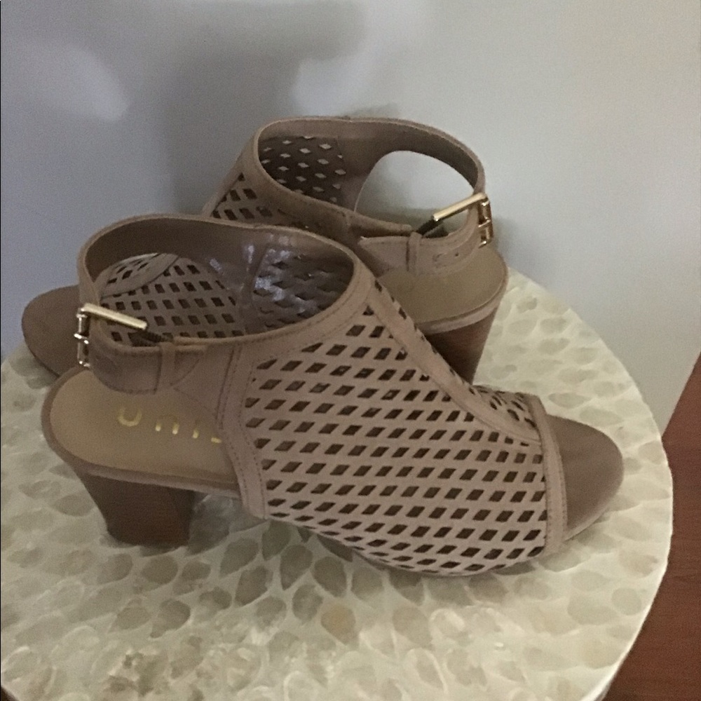Unisa  Sandals